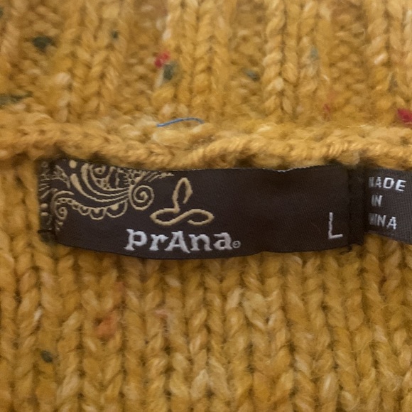 Prana.  Beautiful golden with nubby colored flecks sweater. - Picture 9 of 11